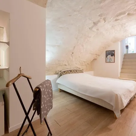 Apartman Atypical One-Bedroom Apartment In The Heart Of Old Antibes! Antibes